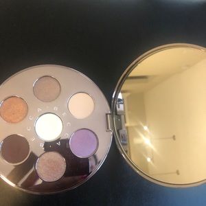 Becca eyeshadow palette